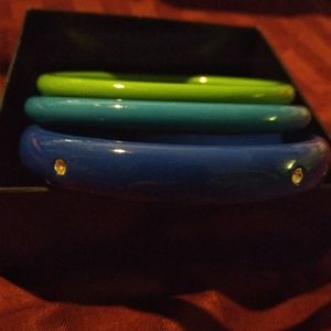 Embellished bangle bracelet set